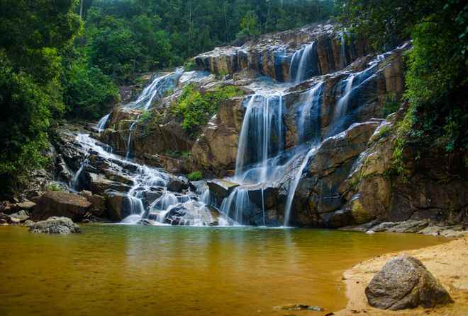 马来西亚这些地方值得你去！(双溪班丹瀑布、知玛达苏湖、Titiwangsa湖花园.)